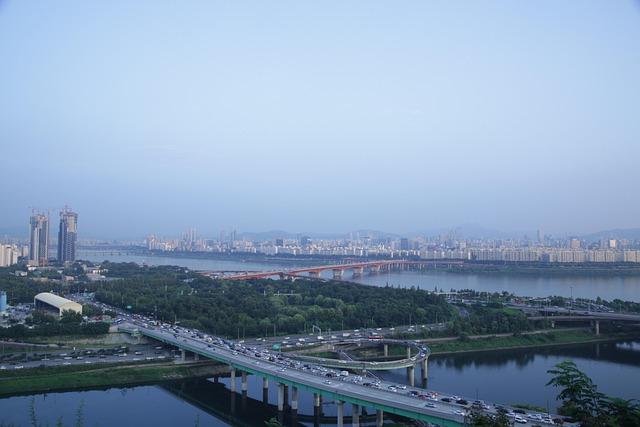 元力宇宙：前沿科技构建的虚拟生活新维度