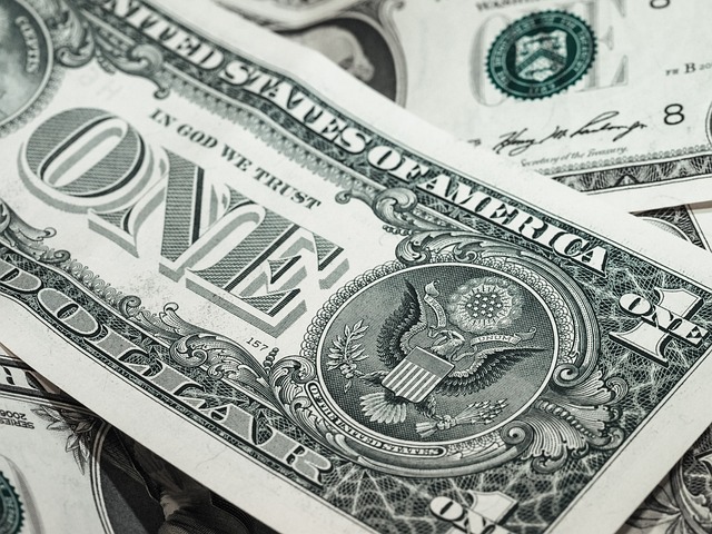 10万元存贷一年的利息差多少？